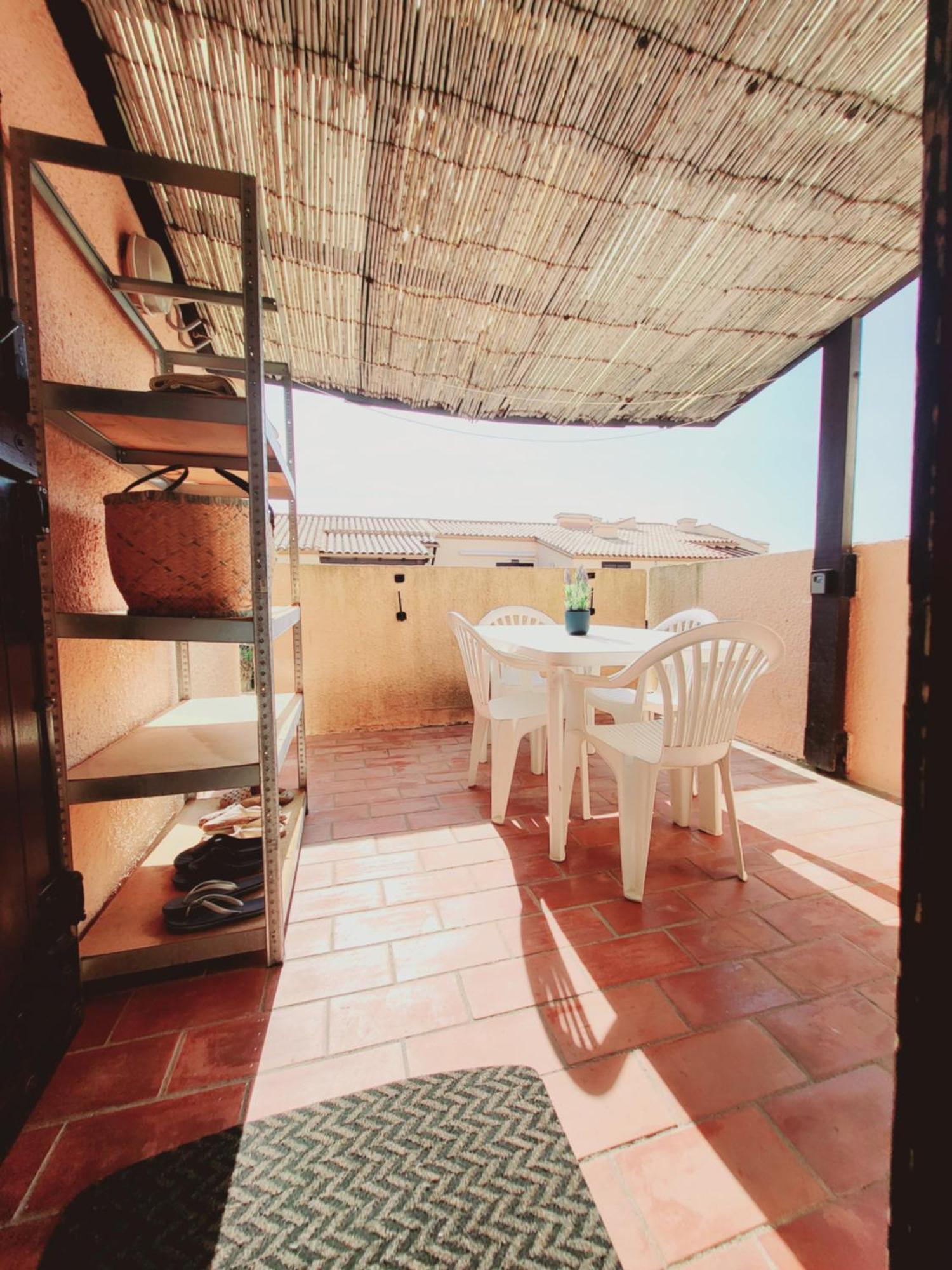 6 Pers Au Bord De La Méditerranée Appartement